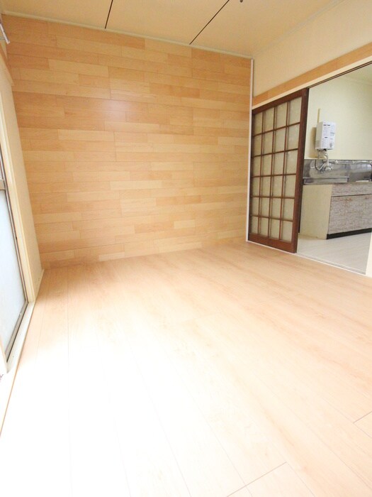 物件内観写真10　(居室)