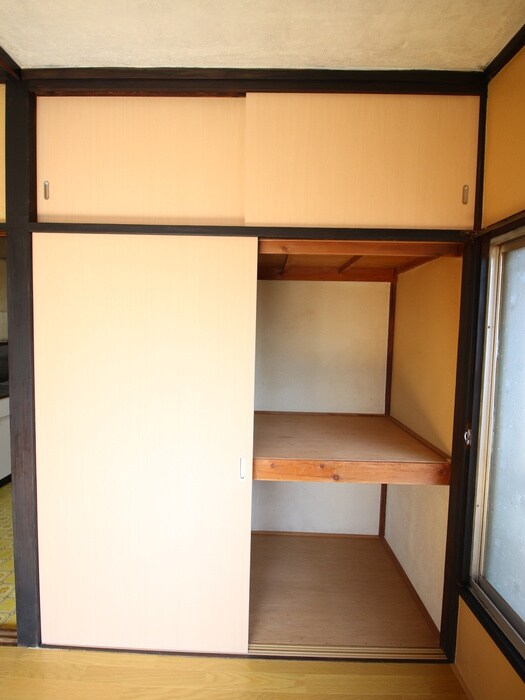 物件内観写真13　(収納)