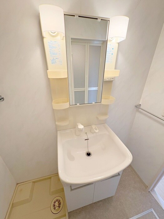 物件内観写真10　(洗面)