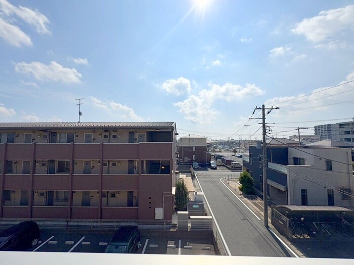 物件内観写真19　(室内からの展望)