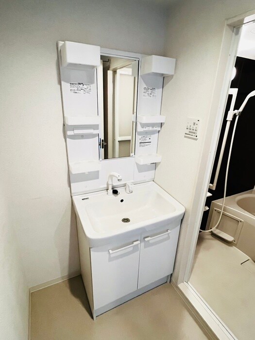 物件内観写真15　(洗面)