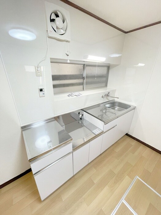 物件内観写真8　(キッチン)