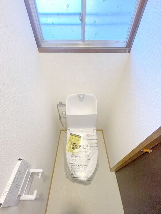 物件内観写真10　(トイレ)