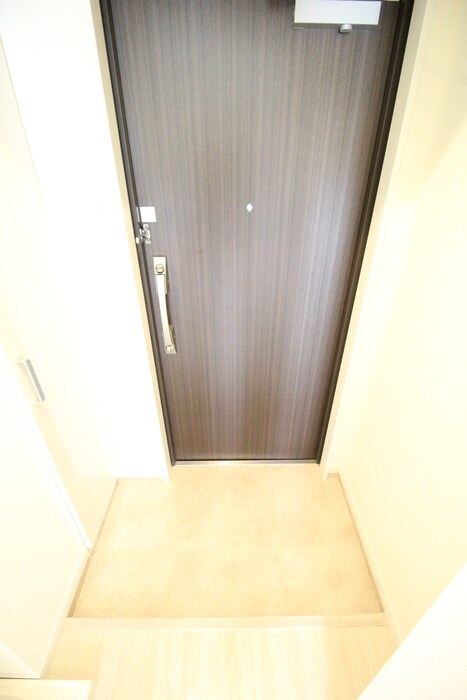 物件内観写真22　(玄関)