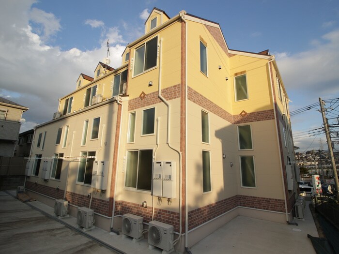 物件外観写真4　(外観写真)