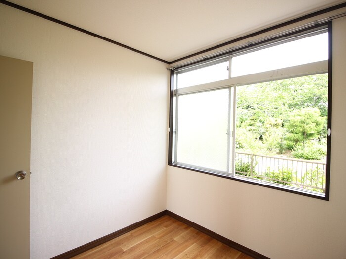 物件内観写真17　(居室)