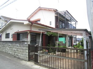 柏町貸家外観写真