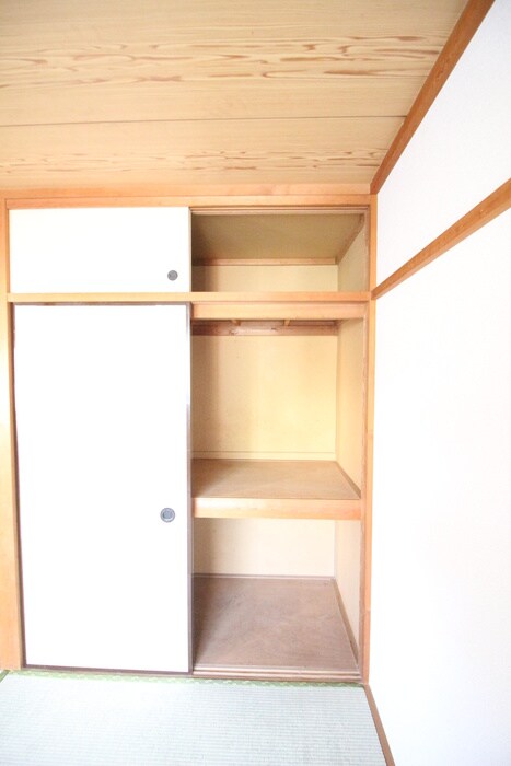 物件内観写真13　(収納)