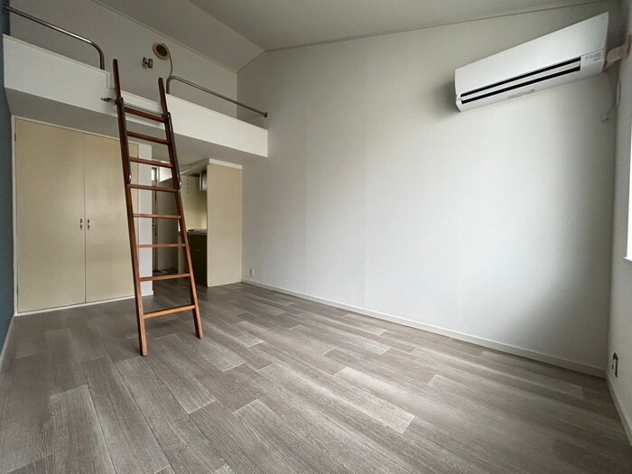 物件内観写真7　(居室)