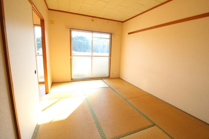 物件内観写真11　(居室)