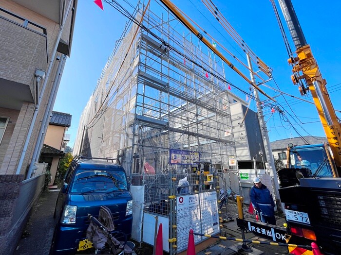 物件外観写真3　(建築中)