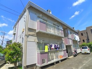 ジュネスオマギ外観写真