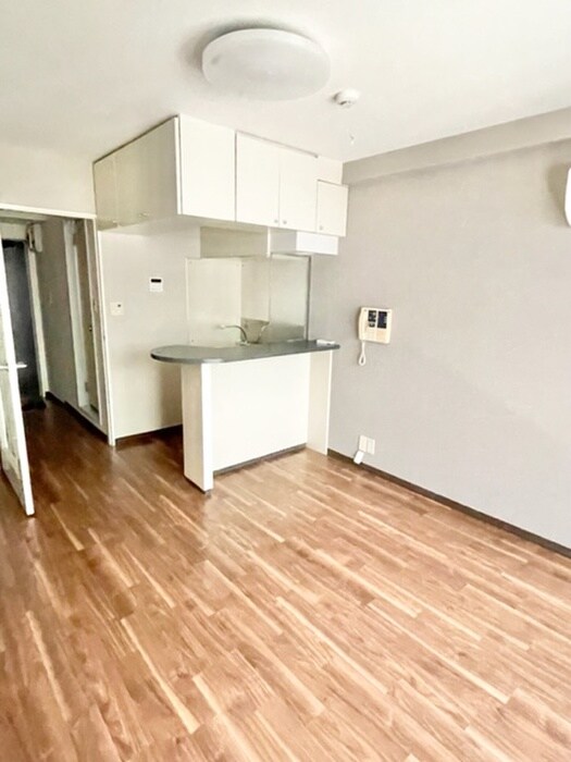 物件内観写真12　(居室)