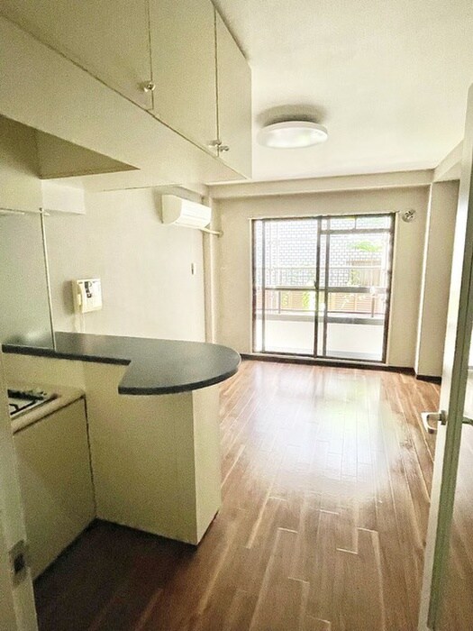 物件内観写真13　(居室)