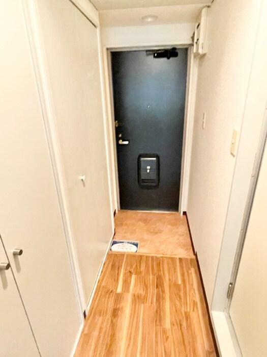 物件内観写真22　(玄関)