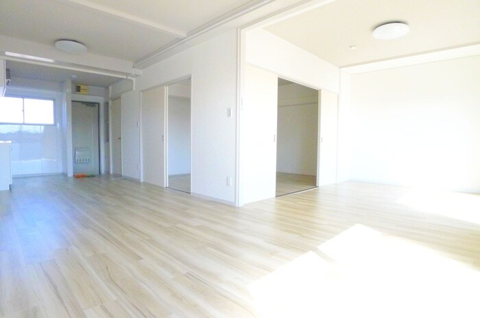 物件内観写真7　(居室)