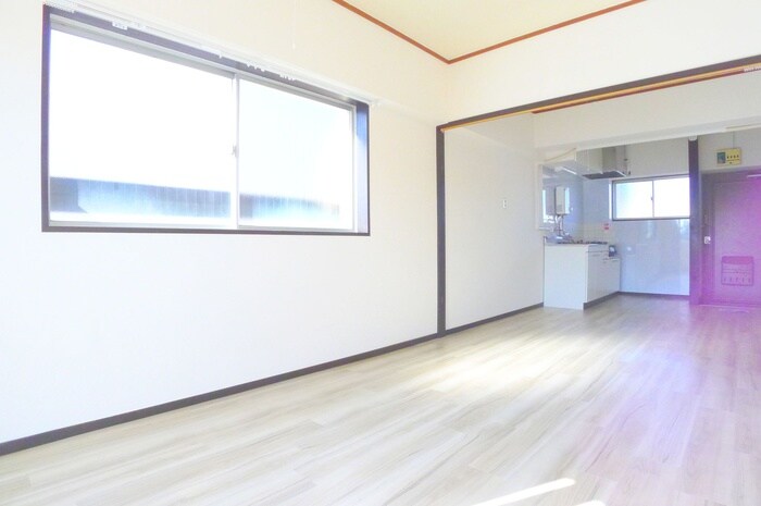 物件内観写真19　(居室)