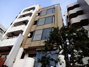 PLENDY三鷹外観写真