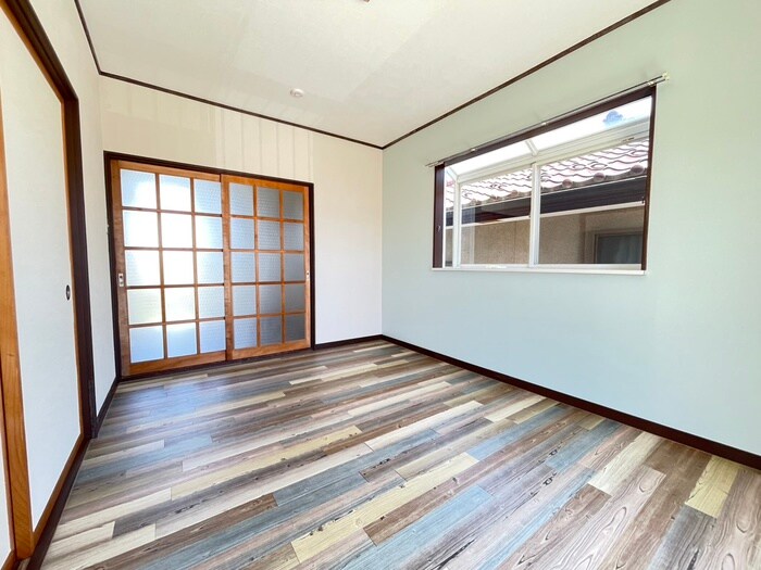 物件内観写真11　(居室)