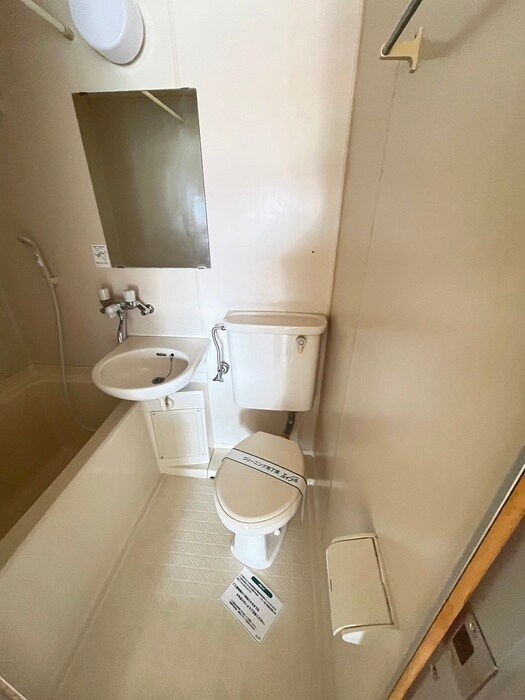 物件内観写真18　(トイレ)