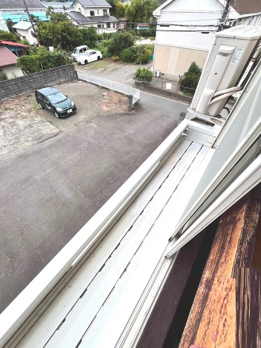 物件内観写真20　(室内からの展望)