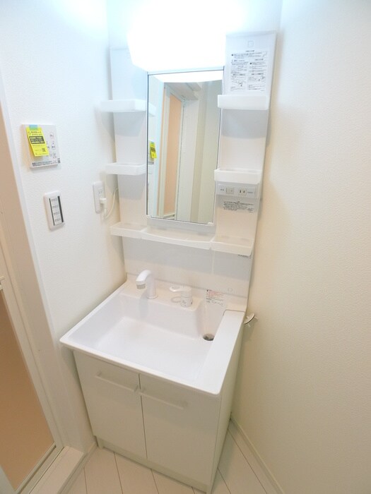 物件内観写真14　(洗面)