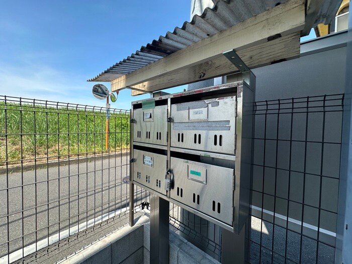 物件外観写真3　(建物設備)