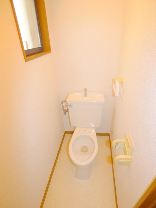 物件内観写真18　(トイレ)