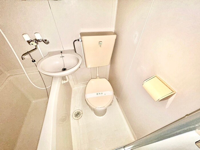 物件内観写真12　(トイレ)