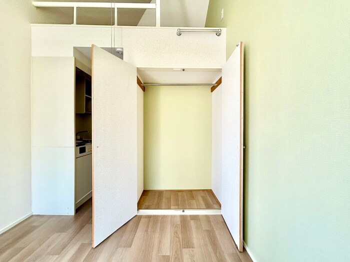 物件内観写真13　(収納)