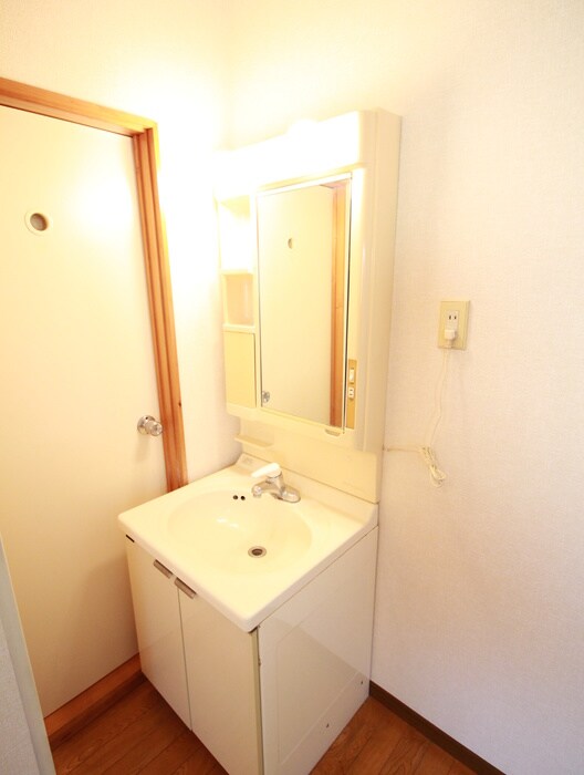 物件内観写真12　(洗面)