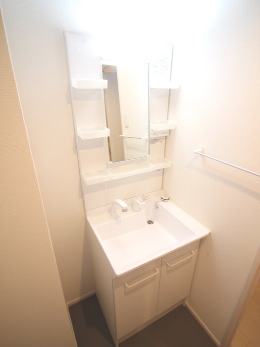 物件内観写真6　(洗面)