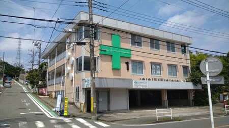 上川井メディカルビル外観写真