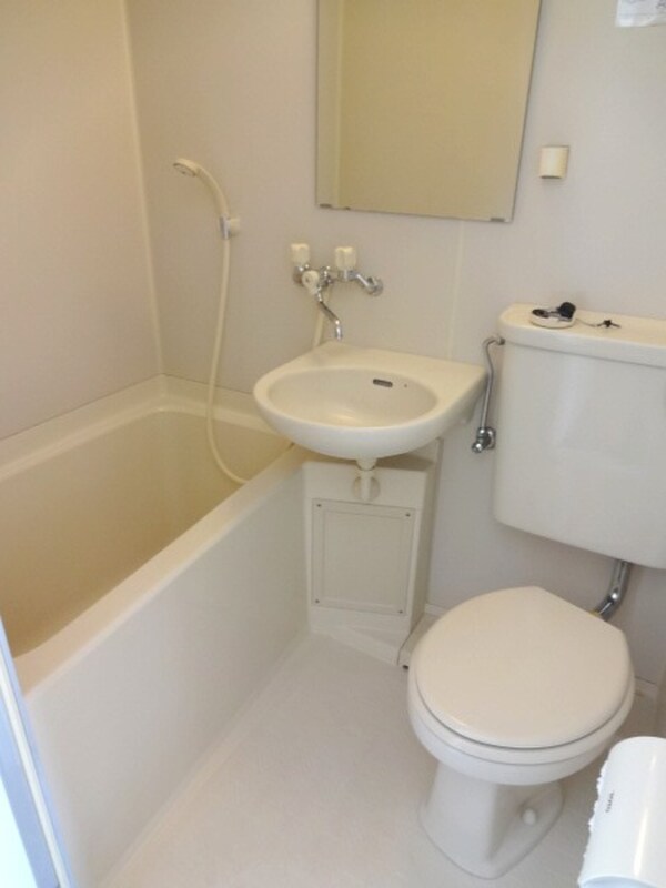 バス／シャワールーム等