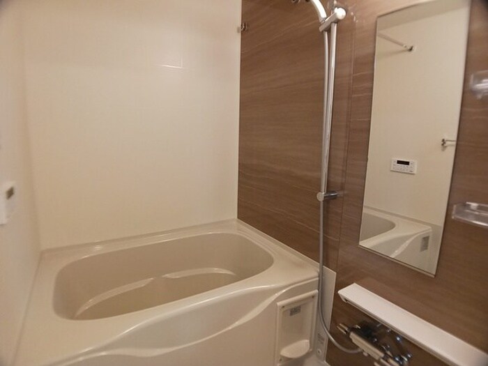 物件内観写真8　(バス／シャワールーム等)