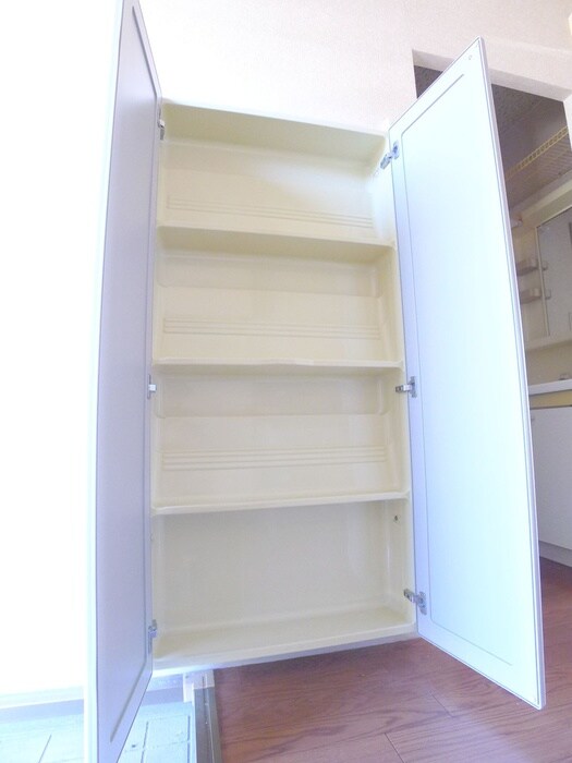 物件内観写真18　(靴箱)