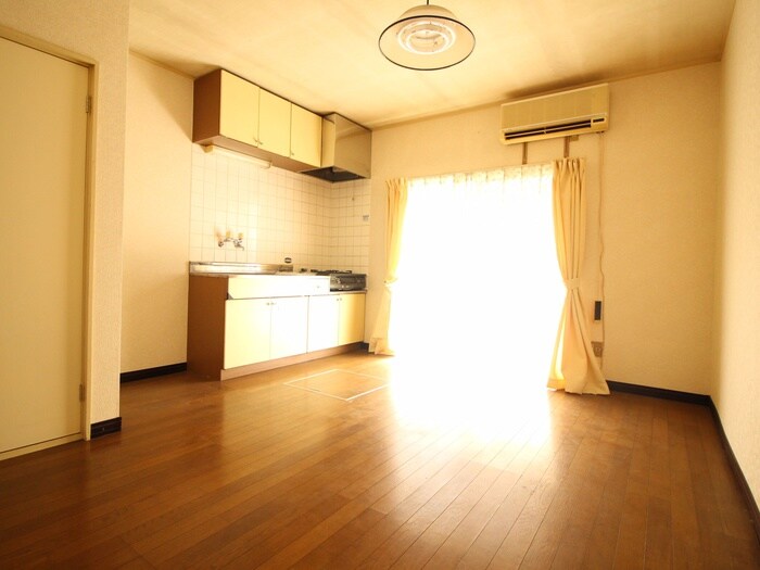 物件内観写真7　(居室)