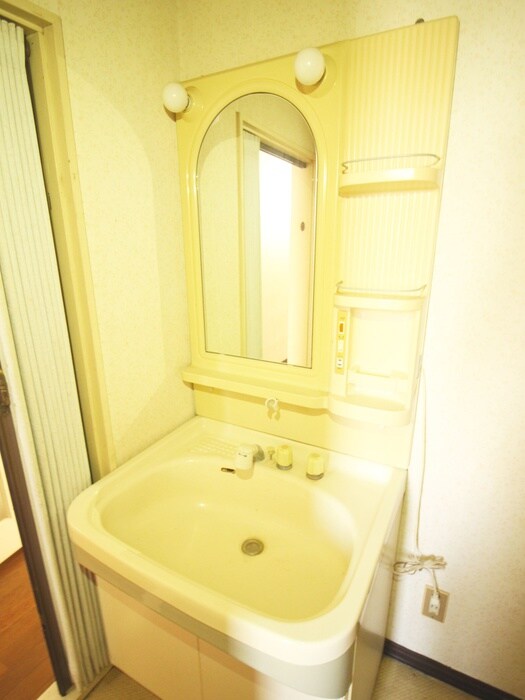 物件内観写真13　(洗面)