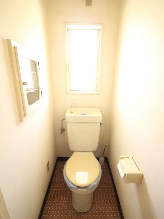 物件内観写真15　(トイレ)