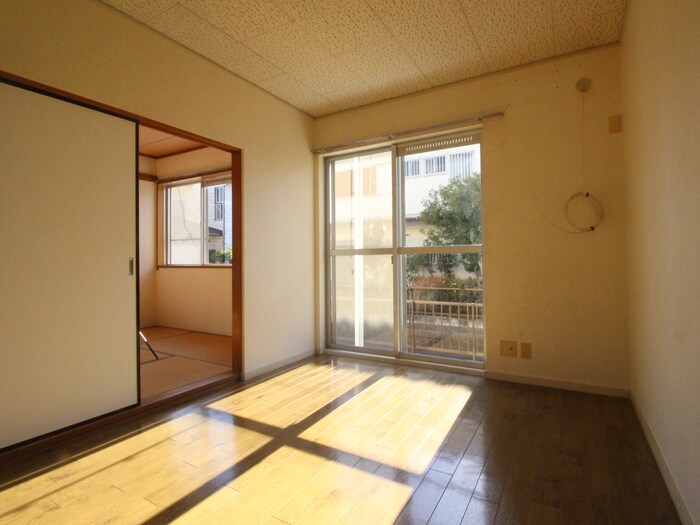 物件内観写真8　(居室)