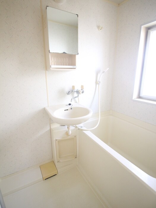 物件内観写真10　(バス／シャワールーム等)