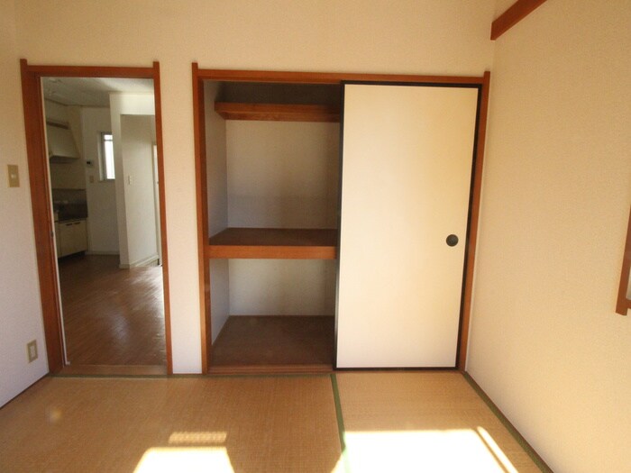 物件内観写真14　(収納)