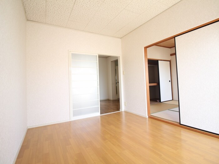 物件内観写真16　(居室)