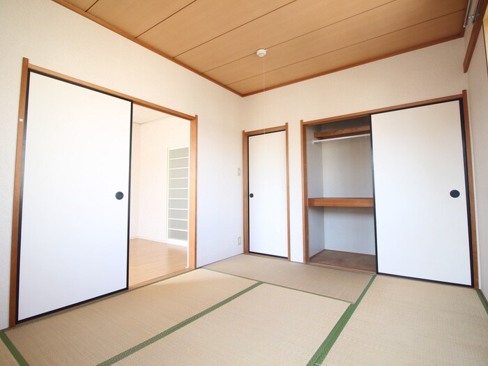 物件内観写真18　(居室)