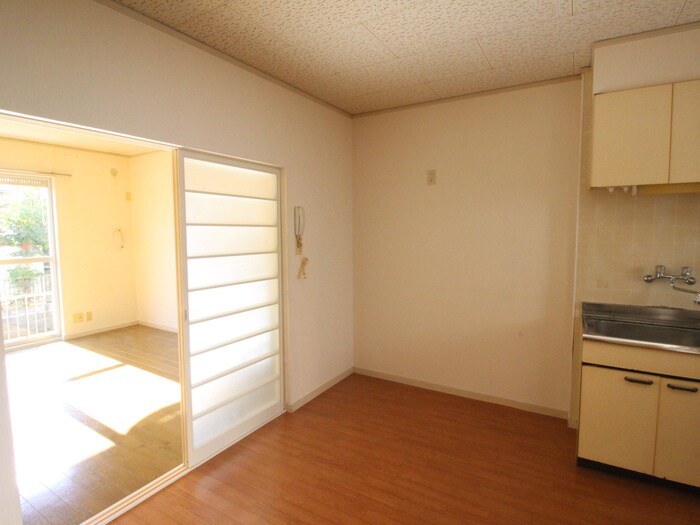 物件内観写真21　(居室)