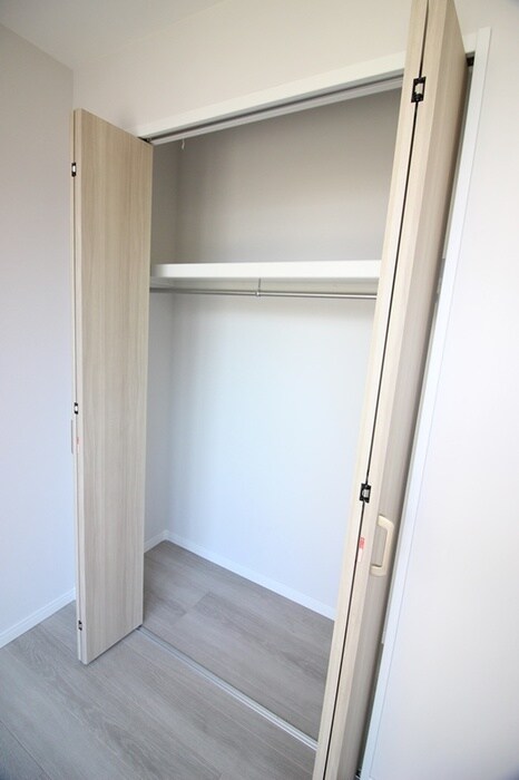 物件内観写真11　(収納)