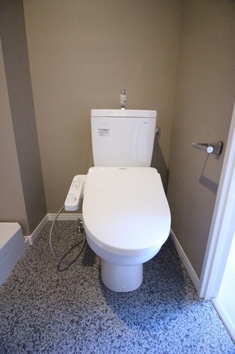 物件内観写真15　(トイレ)