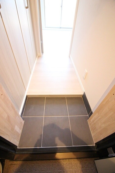 物件内観写真21　(玄関)