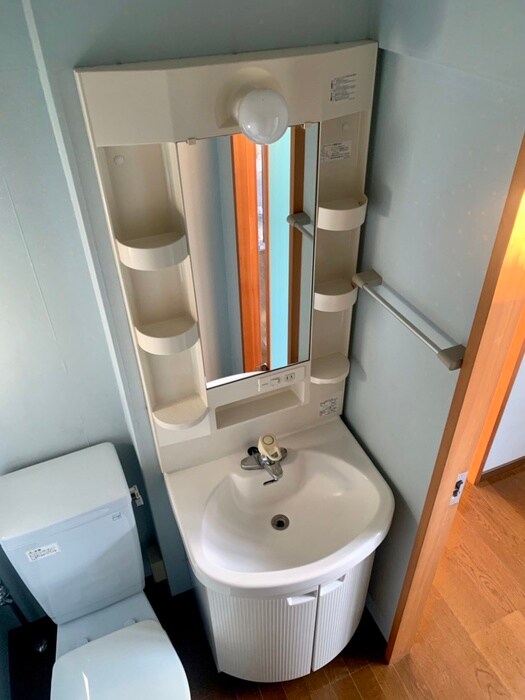 物件内観写真14　(洗面)