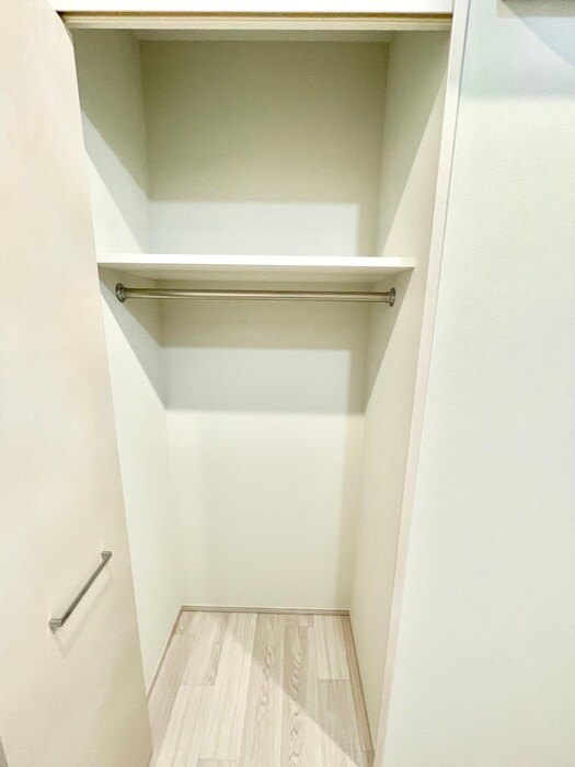 物件内観写真10　(収納)